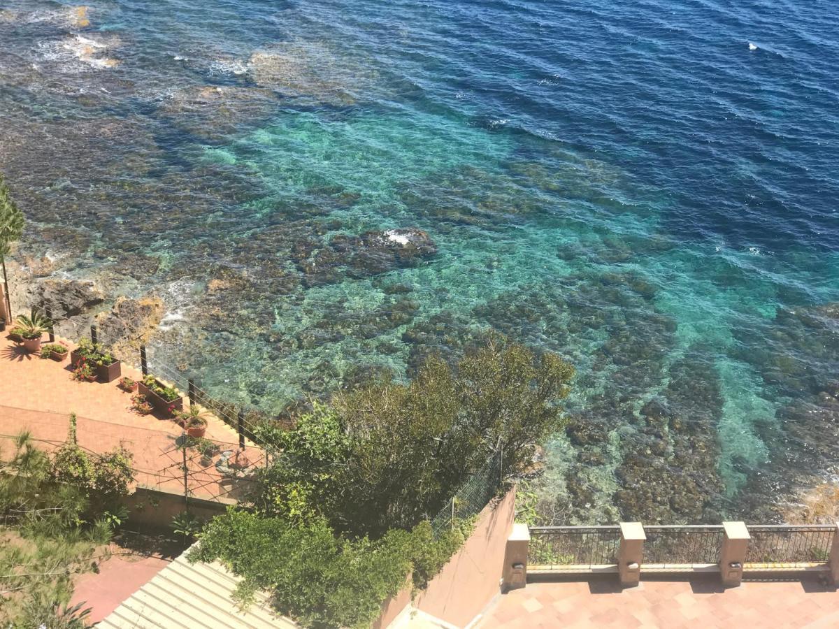 Appartamento Sul Mare Teulada Bagian luar foto